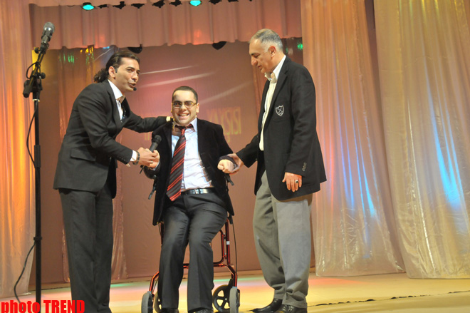 Мурад Садых стал "компаньоном" "короля свадеб" Манафа Агаева (фотосессия)