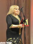 Хочу прожить еще 48 лет - королева искусства тюркского мира Ильхама Гулиева (фотосессия)