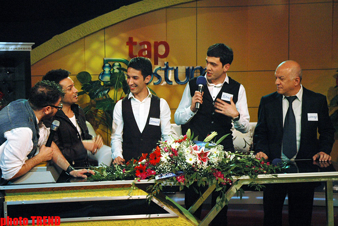 Народный артист Фаиг Агаев сразился с "острым пером" (видео - фотосессия)