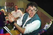 Народный артист Фаиг Агаев сразился с "острым пером" (видео - фотосессия)