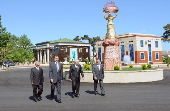 Ильхам Алиев ознакомился с открывшимся после капитального ремонта Домом культуры в Агджабеди (ФОТО)