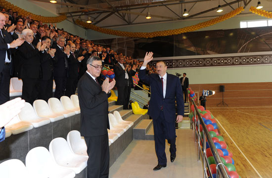 Президент Ильхам Алиев: Предусматриваются дополнительные меры для развития страны и регионов (ФОТО)