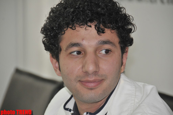 Хайам Нисанов в Баку презентовал новый альбом "Ты далеко" для России (фотосессия)