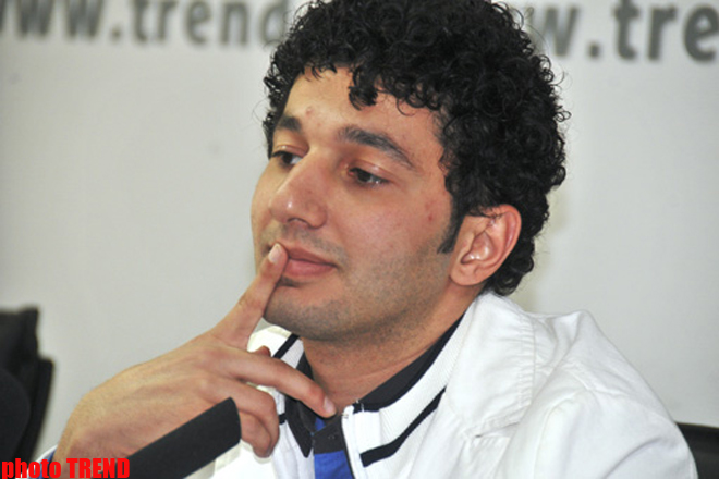 Хайам Нисанов в Баку презентовал новый альбом "Ты далеко" для России (фотосессия)