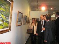 В Баку корейцы представили свои работы и исполнили мугам (фотосессия)