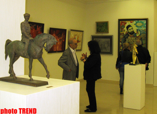 Радует, что открывается не ресторан, а галерея - народный художник Азербайджана Агали Ибрагимов (фотосессия)