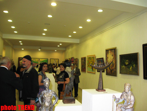 Радует, что открывается не ресторан, а галерея - народный художник Азербайджана Агали Ибрагимов (фотосессия)