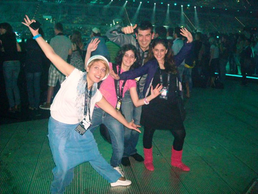 Как ведущие Общественного телевидения Азербайджана отрывались после победы на "Евровидении": " Наутро у всех пропал голос"