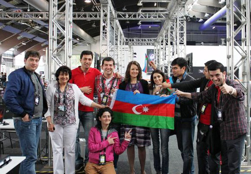 Как ведущие Общественного телевидения Азербайджана отрывались после победы на "Евровидении": " Наутро у всех пропал голос"