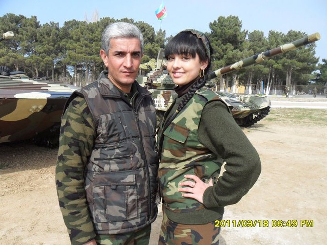 Ведущая военно-патриотической передачи ANS Гита в свадебном наряде (фотосессия)