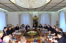 Президенты Азербайджана и Словении провели переговоры в расширенном составе