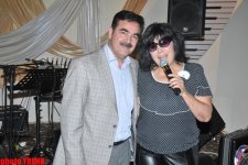 Свадьба певца Пярвина Лятифова - в образе "стеснительного" жениха  (фотосессия)