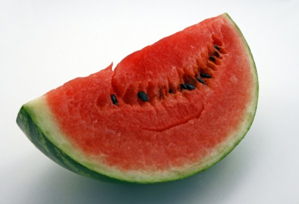 Выращенные в Азербайджане арбузы соответствуют санитарным нормам