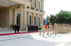 В Баку состоялась церемония официальной встречи Президента Польши (ФОТО)