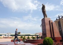 Президент Азербайджана принял участие в открытии Центра Гейдара Алиева в Сиязане (версия 2) (ФОТО)