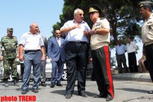 Поблизости от комплекса "Вечного огня" в Аллее шехидов в Баку произошел оползень (версия 2)(ФОТО)