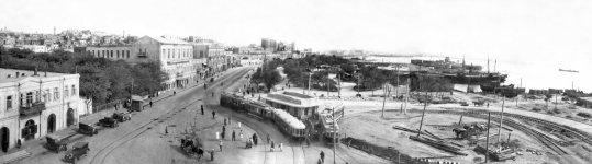 Бахрам Багирзаде объявляет фотоконкурс "Улицы старого Баку"