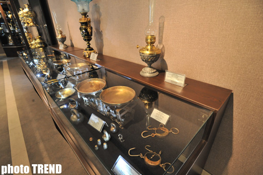 Минфин Азербайджана приступил к экспертизе экспонатов музея ковра и прикладного искусства