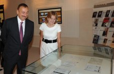 Президент Ильхам Алиев: За счет развития современного учебного процесса уровень образования в Азербайджане еще больше поднимется (ФОТО)