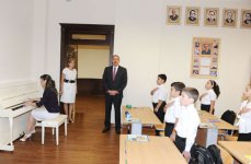 Президент Ильхам Алиев: За счет развития современного учебного процесса уровень образования в Азербайджане еще больше поднимется (ФОТО)