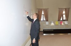 Президент Ильхам Алиев: За счет развития современного учебного процесса уровень образования в Азербайджане еще больше поднимется (ФОТО)