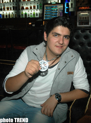 Поэт Фариз Керимли готовит первый музыкальный проект "Танго"