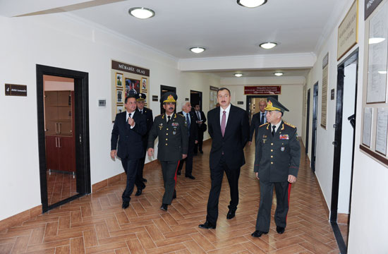 Президент Ильхам Алиев принял участие в открытии Н-ского военного городка Внутренних войск в Губе (ФОТО)