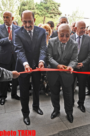 В Баку открылась Международная книжная выставка-ярмарка (фотоссесия)