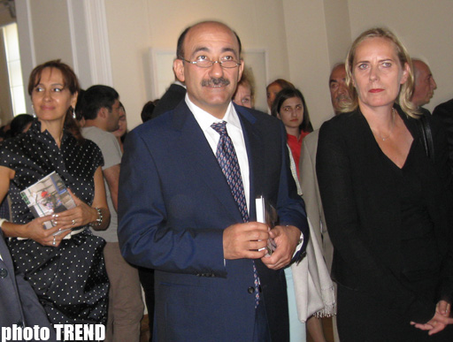 Работы австрийских художников отличаются интеллигентностью - Омар Эльдаров (фотосессия)