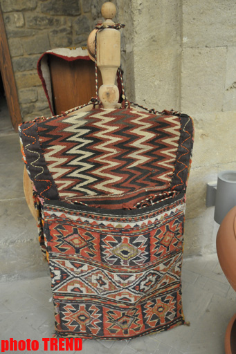 Народно-прикладное искусство Азербайджана: куклы, келагаи, хурджун… (фотосессия)