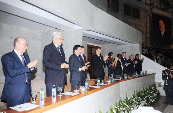 Президент Азербайджана и его супруга наблюдали за поединками финального этапа чемпионата мира по боксу (ФОТО)