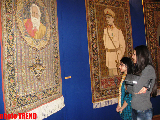 Великое искусство ковров-портретов Кямиля Алиева (фотосессия)