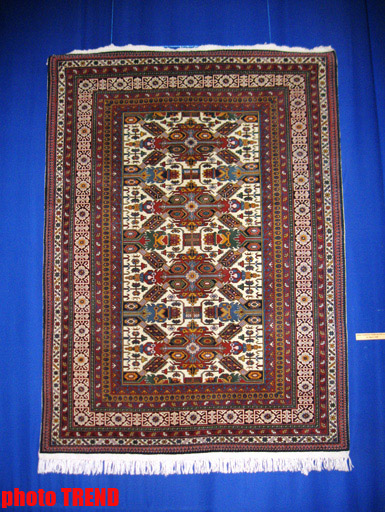 Великое искусство ковров-портретов Кямиля Алиева (фотосессия)