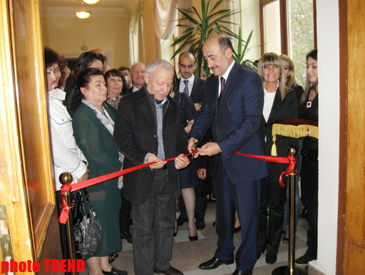 Великое искусство ковров-портретов Кямиля Алиева (фотосессия)