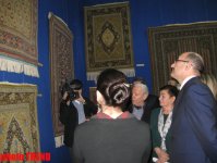 Великое искусство ковров-портретов Кямиля Алиева (фотосессия)