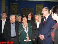 Великое искусство ковров-портретов Кямиля Алиева (фотосессия)