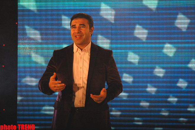 Певец из Москвы Рафаэль Гаджиев снял в Баку клип "Азербайджан маралы" (фотосессия)