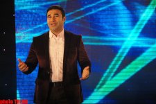 Певец из Москвы Рафаэль Гаджиев снял в Баку клип "Азербайджан маралы" (фотосессия)