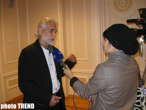 Юбилейная выставка Алтая Гаджиева: "Моя миссия будет незавершенной..." (фотосессия)