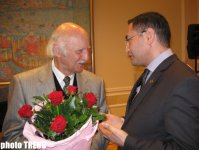 Юбилейная выставка Алтая Гаджиева: "Моя миссия будет незавершенной..." (фотосессия)