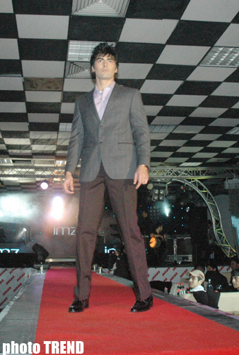 Холодная ночь в Баку - королева Лятафят Алекперова, горячая Ханде Йенер, экстаз молодежи (фотосессия)