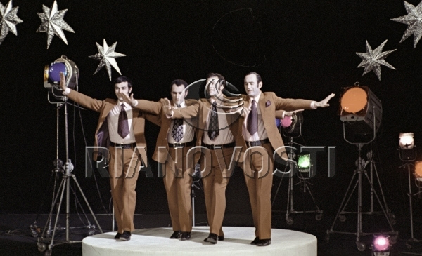 Скончался создатель легендарного ансамбля "Гая" Теймур Мирзоев (ФОТО)