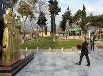Ильхам Алиев принял участие в открытии Парка героев в Огузе (ФОТО)