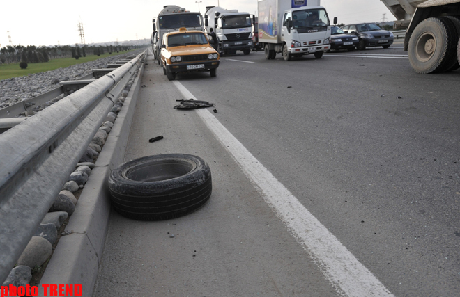 В ДТП в Абшеронском районе погибли два человека
