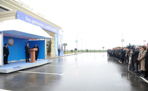 Президент Азербайджана принял участие в открытии международного аэропорта в Габале (ФОТО)