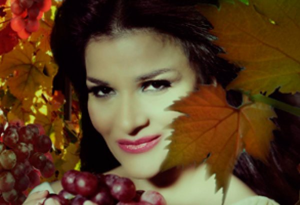 Ношу воду в разбитом кувшине – Хумар Гадимова (фотосессия)