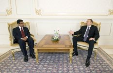 Президент Азербайджана принял верительные грамоты послов семи стран (ФОТО)