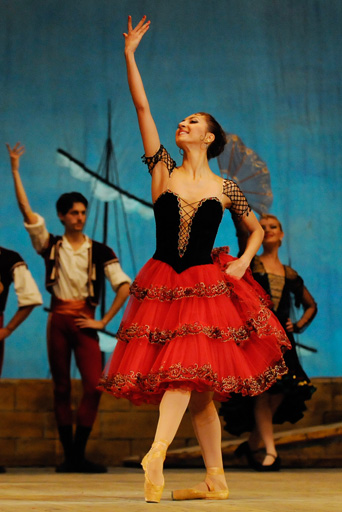 У Чинары Ализаде редкая пластика, прыжки, темперамент - Надежда Малыгина (фотосессия)