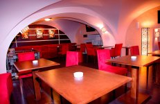 В центре Баку открылось элитное кафе “Red Sofa” - три измерения желаний  (фотосессия)