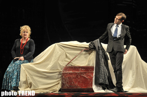 Потусторонняя любовь в Рождество российских звезд в Баку (фотосессия)